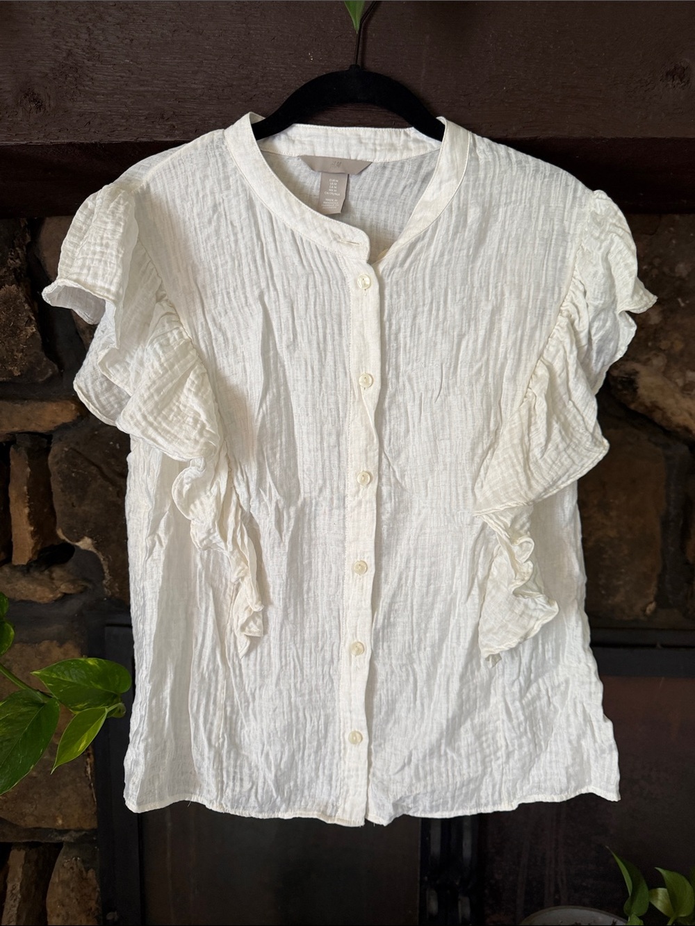 H&M White Button-Front Ruffle Sleeve Blouse